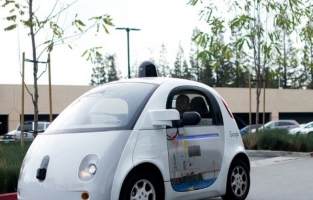 le conducteur d'une voiture peut être un ordinateur