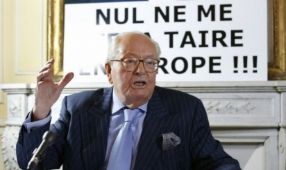 Assistants parlementaires FN: perquisitions en cours chez Jean-Marie Le Pen et un proche