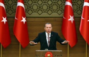 Erdogan menace d'envoyer les réfugiés syriens vers l'Europe