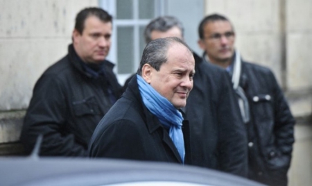 2017: Cambadélis (PS) pour une primaire en décembre ou en janvier 2017, tout est ouvert pour Hollande