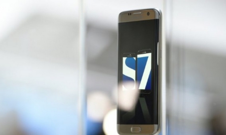 Téléphonie mobile: réalité virtuelle et accessoires en vedettes sud-coréennes