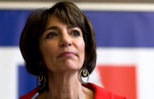 Suicide à Pompidou: Touraine saisit l'Inspection des affaires sociales