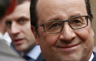 Hollande candidat en 2017: Cambadélis appelle tous les dirigeants du PS à se prononcer