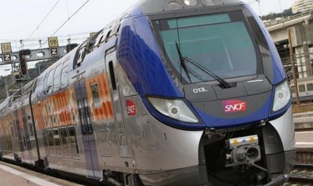 Nice : la contrôleuse fume dans le TER, les passagers se rebellent