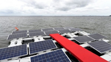 Brésil: des panneaux solaires pour réparer un crime contre l’environnement