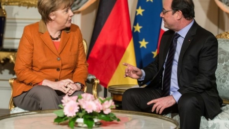 Migrants: Hollande reçoit Merkel avant un sommet crucial UE-Turquie
