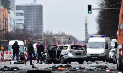 Allemagne : une voiture explose à Berlin, le conducteur tué