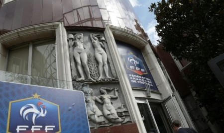 Affaire Blatter/Platini: perquisition à la Fédération française de football