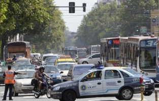 Argentine: un chauffard roule sur des kilomètres, le corps de sa victime accroché à sa voiture