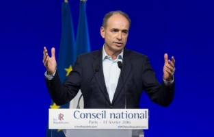 Jean-François Copé dénonce une crise de leadership à droite