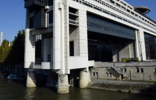 Dépenses nouvelles : la facture dépasse déjà les 4 milliards d'euros 