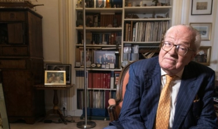 Jean-Marie Le Pen condamné à une lourde amende pour avoir réitéré ses propos sur le détail