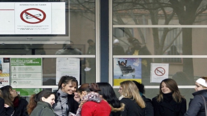 Tabac et lycée: les proviseurs jugent surréalistes les propos de la ministre