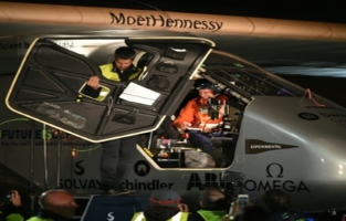 L'avion solaire Solar Impulse a fini la traversée du Pacifique, l'étape la plus dangereuse 