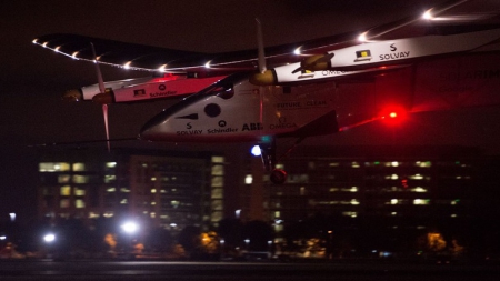 L’avion solaire Solar Impulse a fini la traversée du Pacifique, l’étape la plus dangereuse
