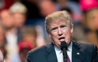 Etats-Unis: Donald Trump accuse Bill Clinton de viol