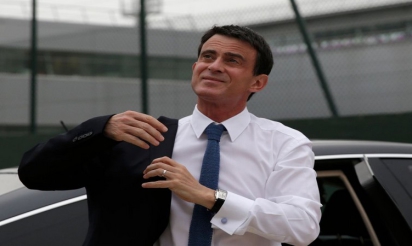 Valls inaugure des rencontres avec les Français pour imprimer sa marque avant 2017