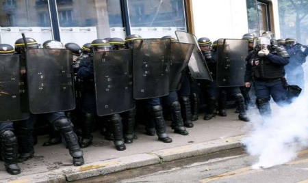 Rassemblements inédits de policiers contre la haine anti-flics