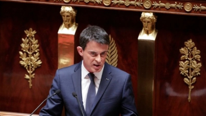 Motion de censure: Valls ne demande pas de sanction contre les députés PS