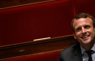 En Marche!: Macron assume un appel aux donsmais nie toute evée de fonds