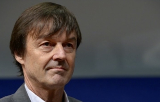 N-D-des-Landes: Hulot attristé par un vote dont il prend acte