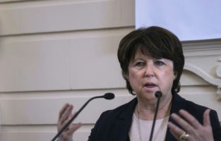 Les aubrystes préparent une rencontre de la gauche à la fin de l'été 