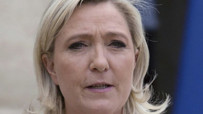 Brexit: Marine Le Pen réclame un référendum, fin de non recevoir de Hollande