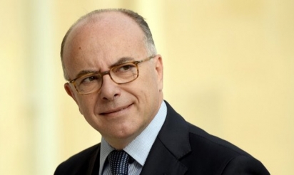 Attentats : Bernard Cazeneuve renvoie Nicolas Sarkozy à son devoir moral