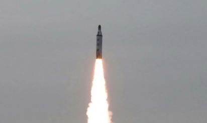 La Corée du Nord teste un missile lancé par sous-marin
