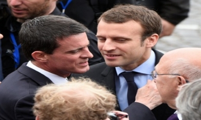 Hollande sermonne Macron et se pose en protecteur de la maison France