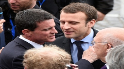 Hollande sermonne Macron et se pose en protecteur de la maison France