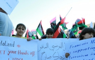 Libye: le gouvernement accuse Paris de violation du territoire