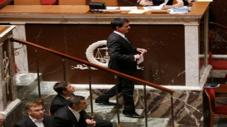 Loi travail: Valls déclenche un deuxième 49-3 à l’Assemblée