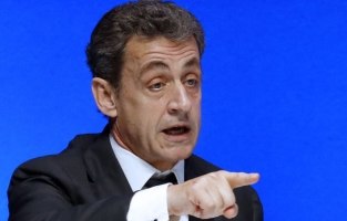Les Républicains : Sarkozy allume Juppé en public 