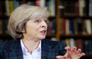 La bataille pour la succession de David Cameron se durcit 