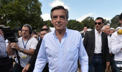 Primaire à droite : Fillon insiste sur les mises en examen de Sarkozy