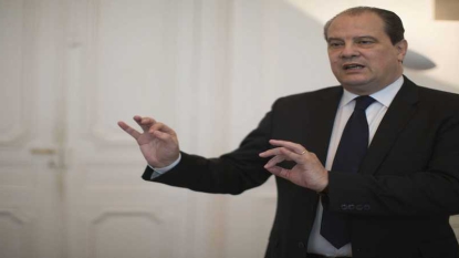 La présidentielle, ce n’est pas la chasse aux Pokémon !, avertit Cambadélis