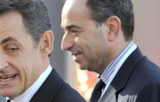 Primaire : Copé raille Sarkozy sur le lancement de sa candidature