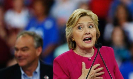 Clinton prête pour un débat dingue avec Trump