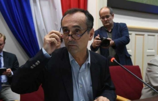 Référendum à Béziers: la préfecture veut saisir le tribunal administratif 
