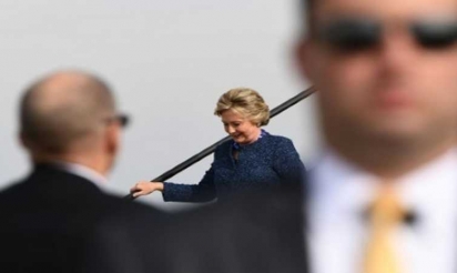 Le FBI relance l’affaire des emails de Clinton, une aubaine pour Trump