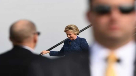 Le FBI relance l’affaire des emails de Clinton, une aubaine pour Trump