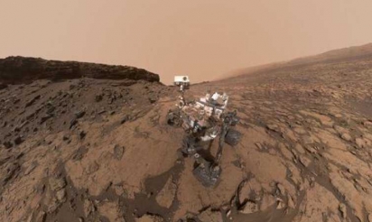 Le robot Curiosity se prend en selfie sur Mars