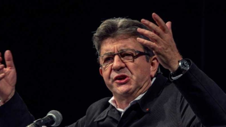 Mélenchon: Hollande sera candidat en 2017 avec une logique lui ou le chaos