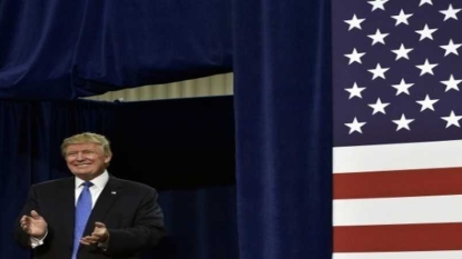 Maison Blanche: Donald Trump poursuit ses consultations