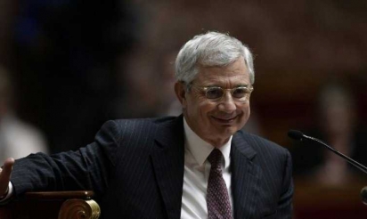 2017 : Bartolone lance un appel pour une grande primaire avec Hollande et Valls