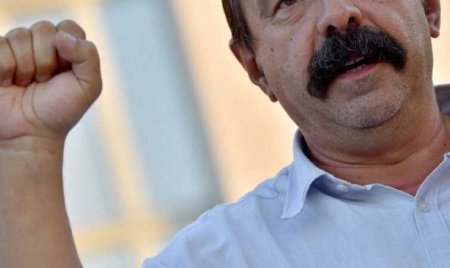 Martinez (CGT): Fillon et Juppé c’est la même logique