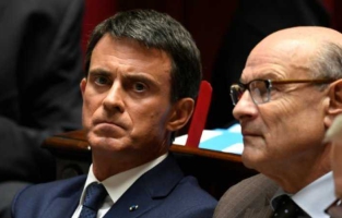 Trump: Valls vante sa lutte contre la désindustrialisation 