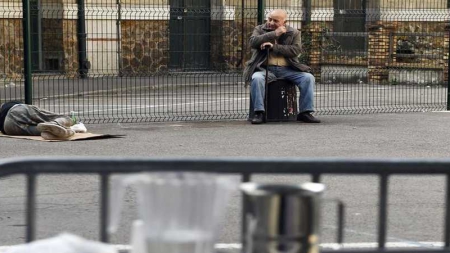 Pauvreté: le Secours catholique alerte les candidats de la primaire