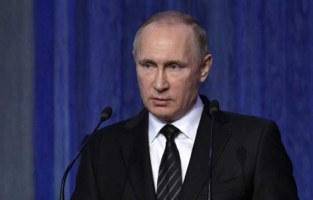 Russie: Poutine ordonne de renforcer la force de frappe nucléaire